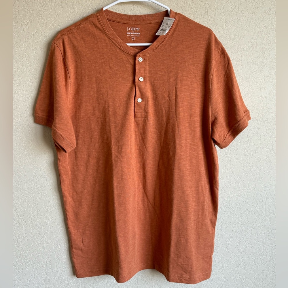 J. Crew NWT Men’s Orange Short Sleeve Henley Size Large